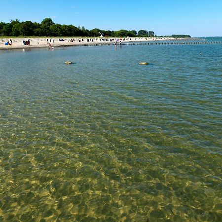 Ferienwohnungen Am Lotsenstieg Abendrot Poel Exterior foto