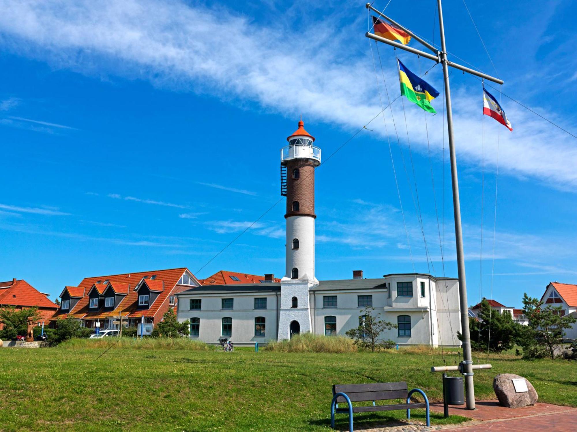 Ferienwohnungen Am Lotsenstieg Abendrot Poel Exterior foto